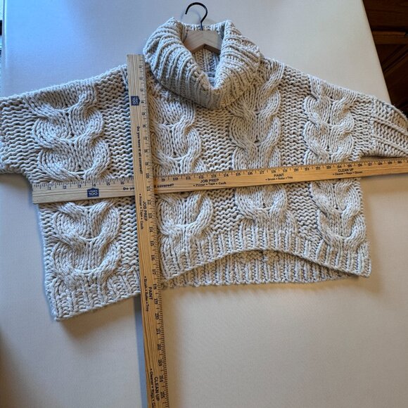 Vici Chunky Cable Knit Sweater Small Cream Cowl Neck Cropped Fisherman - Picture 3 of 8